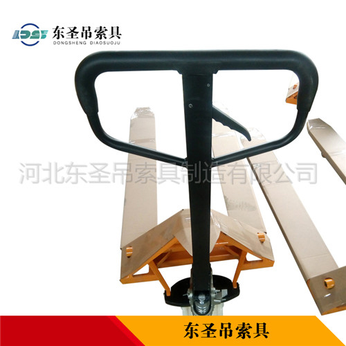 手動液壓叉車搬運車產品展示--河北東圣吊索具制造有限公司--小型攪拌機|石材夾具|液壓堆高車|手動叉車